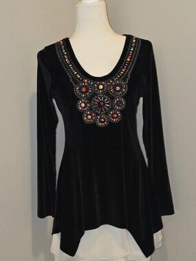 Vintage Y2K black velvet embellished medallion tunic top